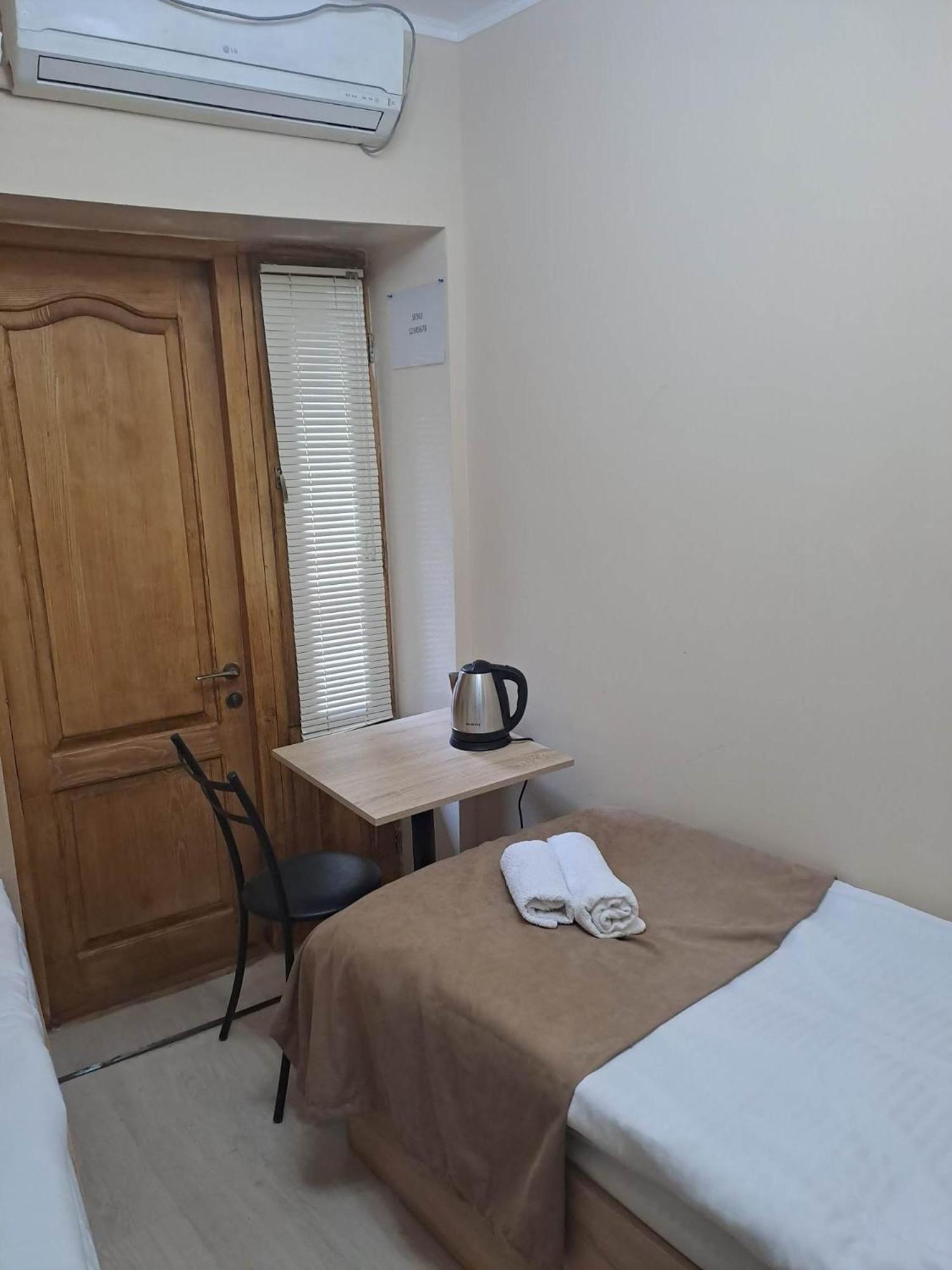 Apartment On Xancteli Tbilisi Exterior foto